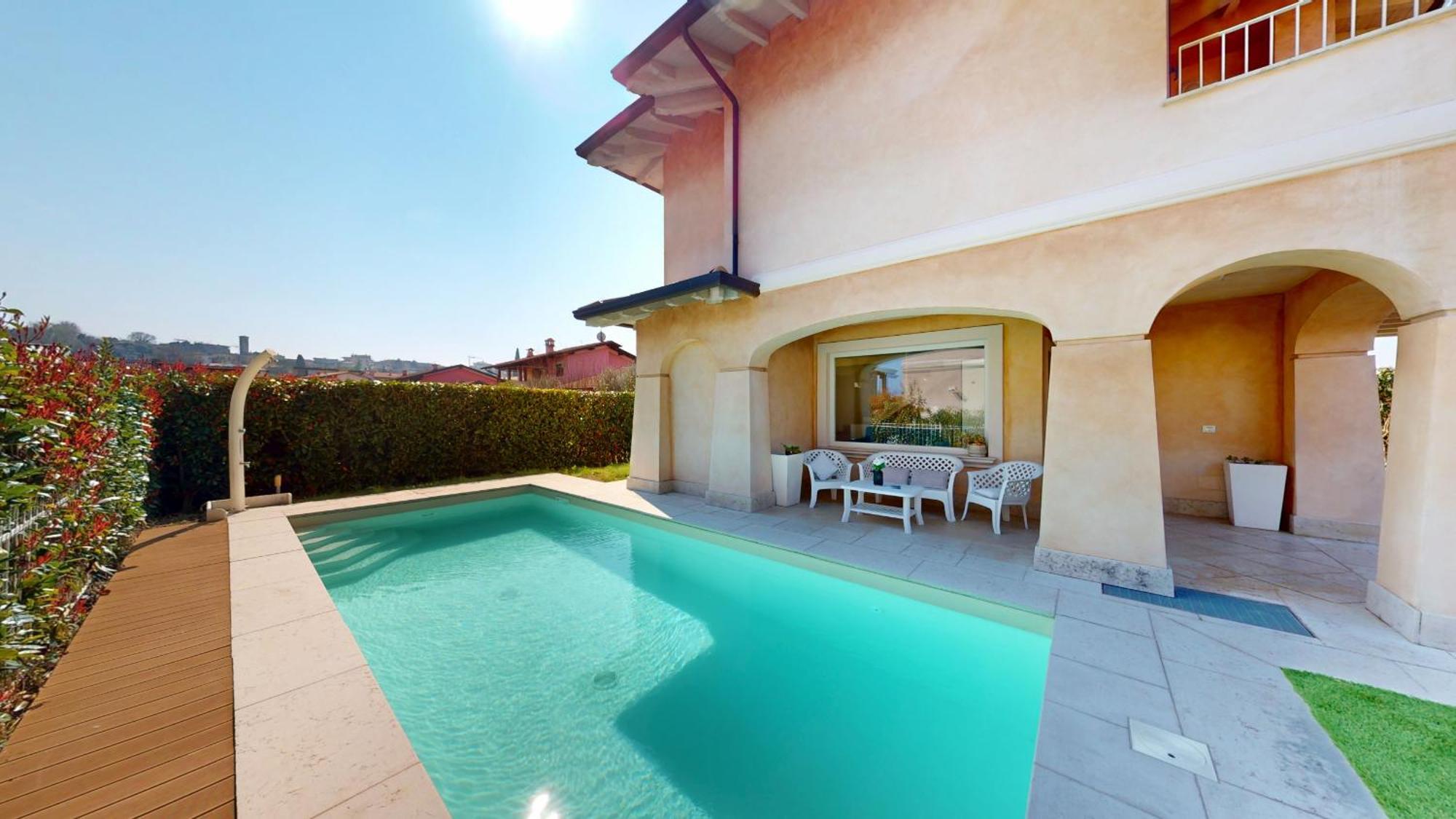 Villa Dolcevita By Bookinggardalake Манерба дел Гарда Екстериор снимка