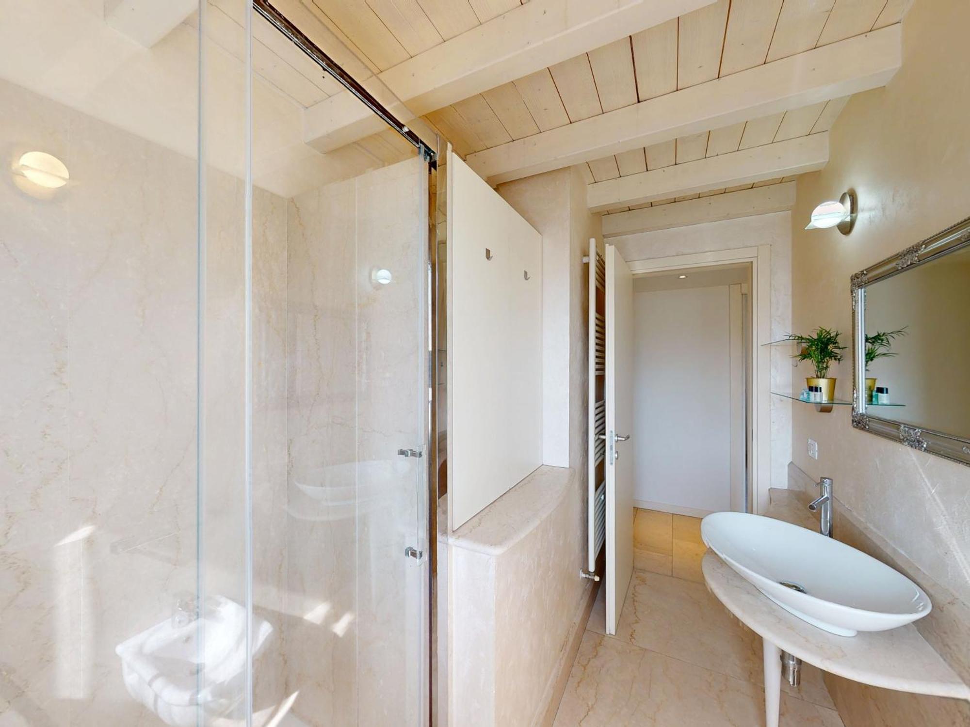 Villa Dolcevita By Bookinggardalake Манерба дел Гарда Екстериор снимка